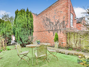 Photo 15- click for photo gallery